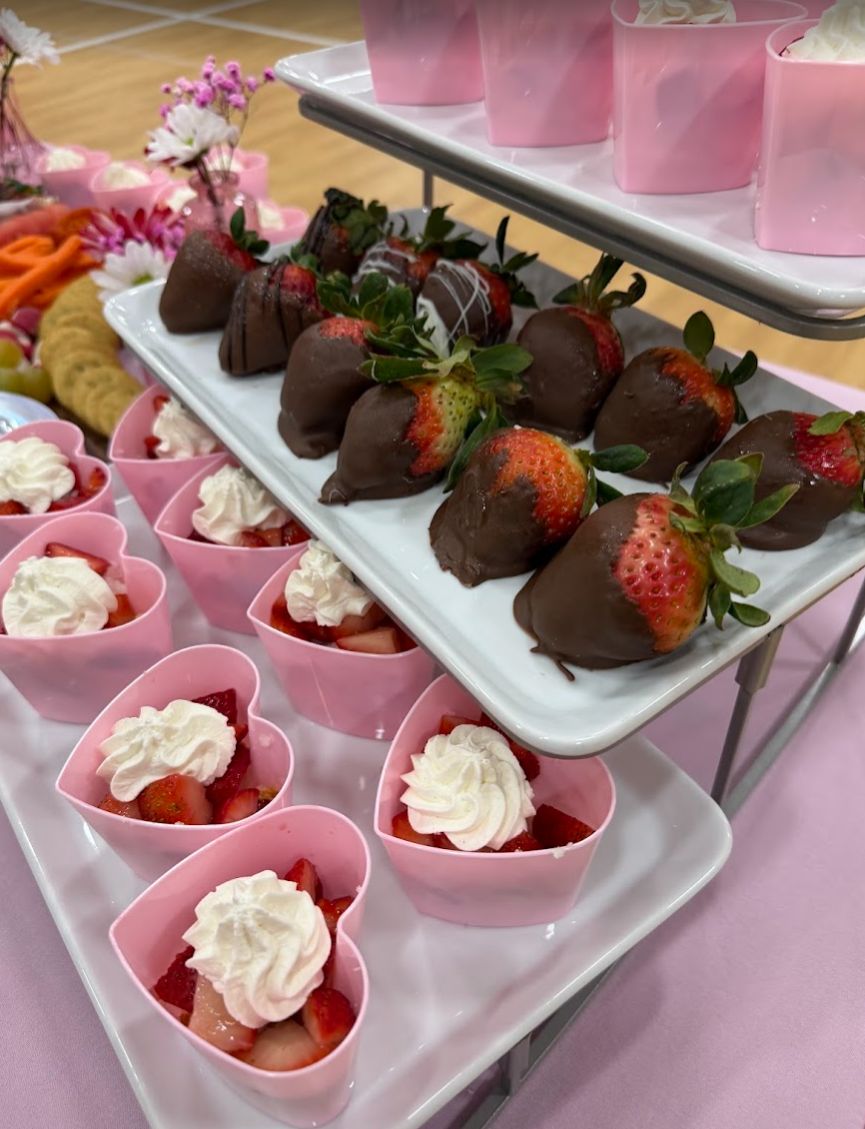 Plated courses being set out for a private estate dinner in Paradise Valley, Arizona